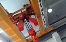 無錫行車保養(yǎng)的安全裝置是這樣的？